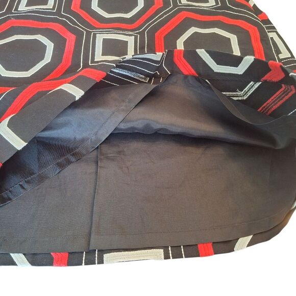 Ann Taylor Geometric Embroidered Pencil Skirt sz 10 Edgy Career Black Red White - Picture 9 of 12